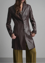 The noir trench coat